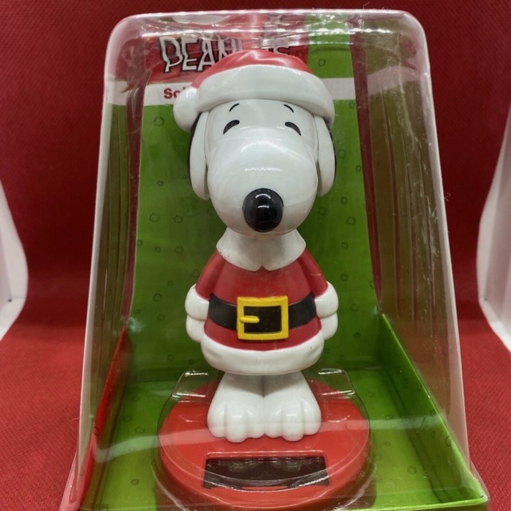 Peanuts Christmas Snoopy with Red Santa Suit Solar Bobble Head